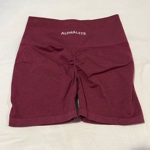 Alphalete Amplify size Medium short in like new condition